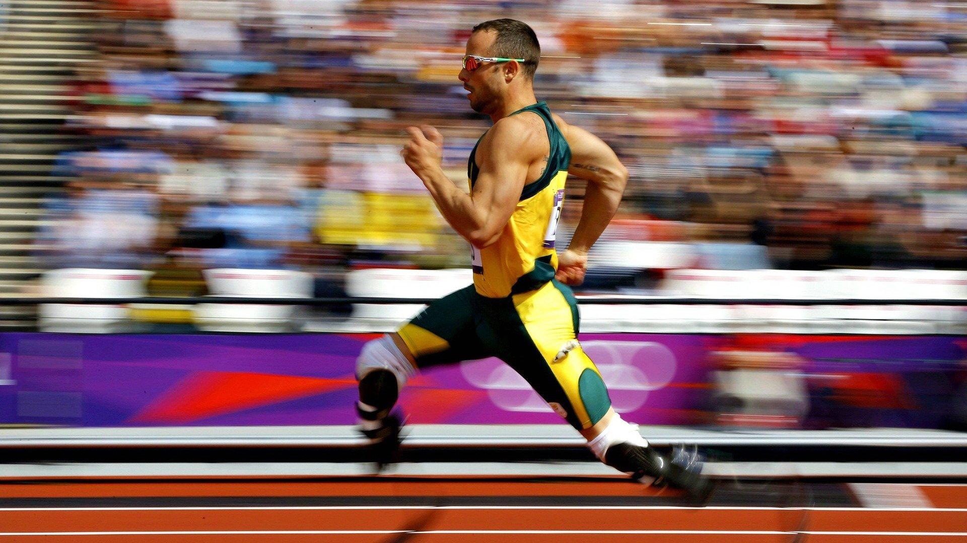 中国蝶泳新星闪耀世锦赛，破纪录摘金创历史